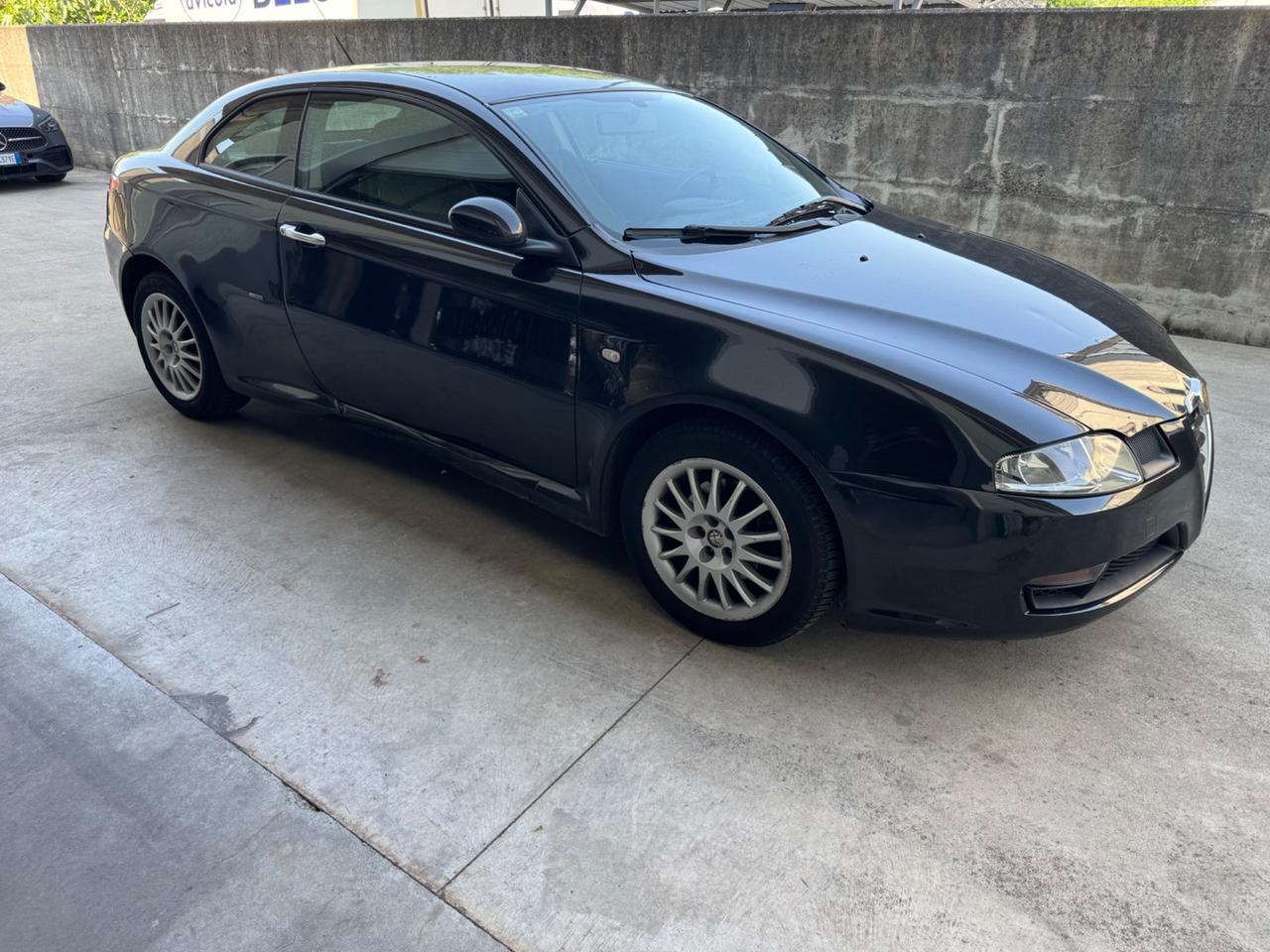 Alfa Romeo GT 1.9 MJT 16V Luxury