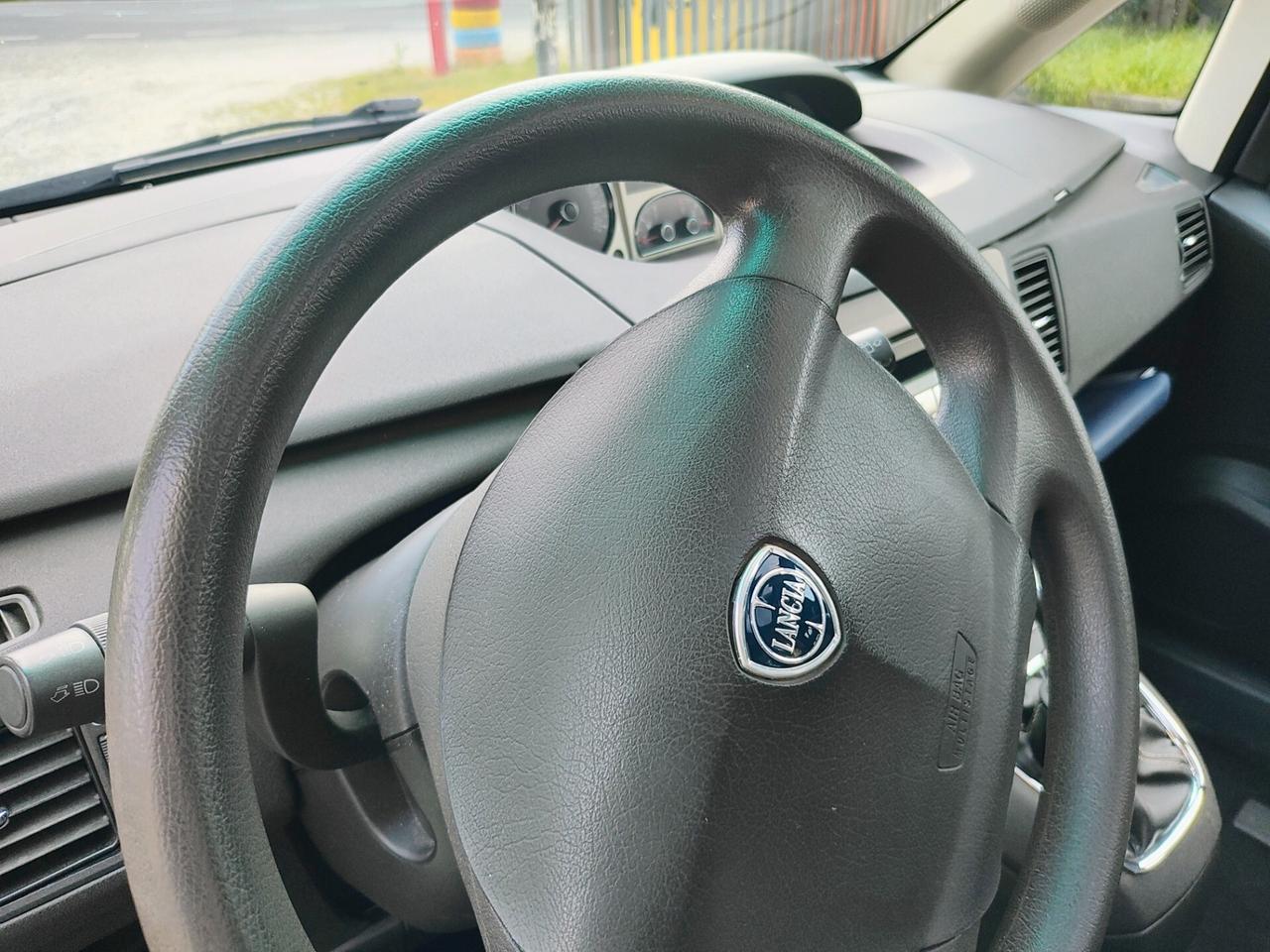 LANCIA MUSA 1.4 GPL ORO - ADATTA A NEOPATENTATI