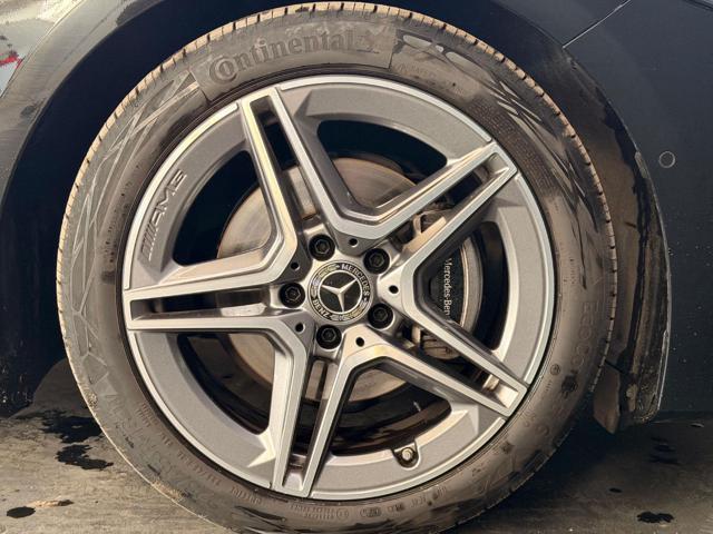 MERCEDES-BENZ A 200 Automatic AMG Line Premium