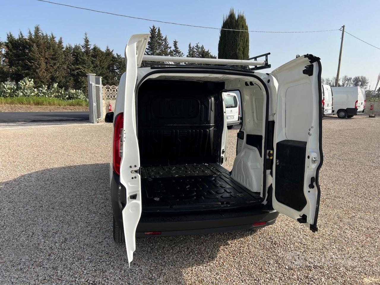 Fiat Doblo 1.6 diesel 105cv 2020 cruiser control