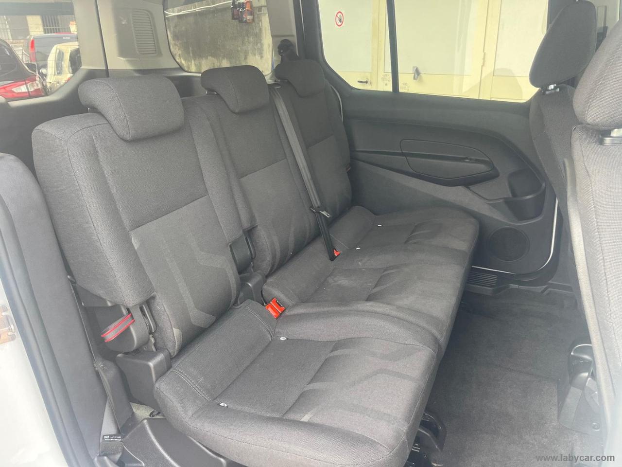 FORD Tourneo Connect 1.5 TDCi 120 CV Tit. 5P.TI AUTOVETTURA