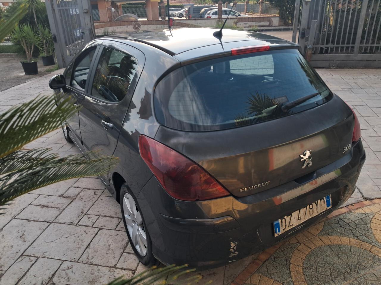 Peugeot 308 1.6 HDi 110CV 5p. Premium (6 Marce)