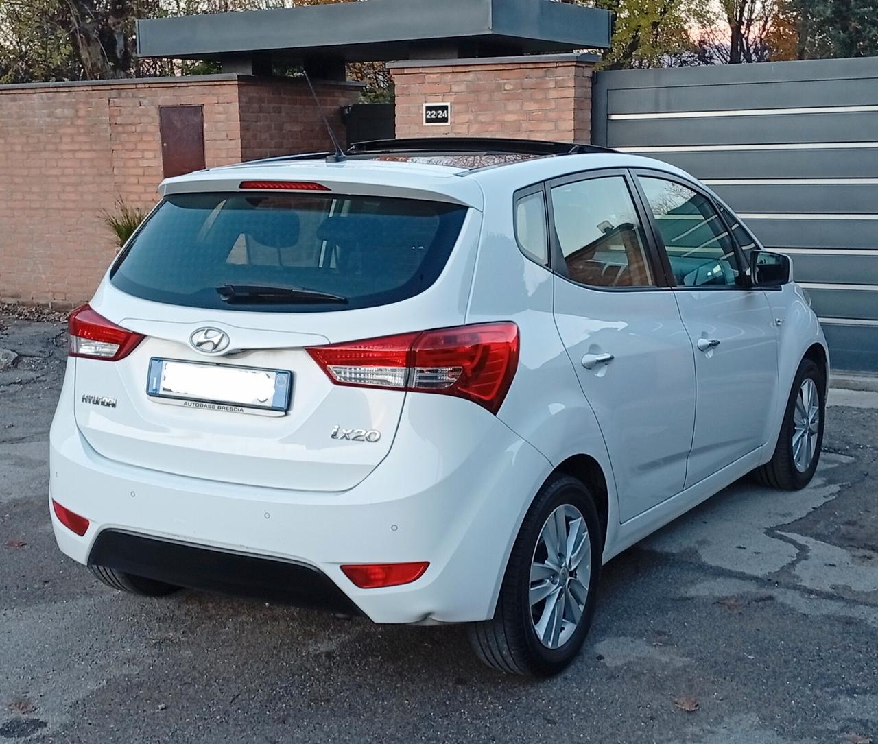 Hyundai iX20 1.4BENZINA 2012Neop T-Panoramico Trattabile