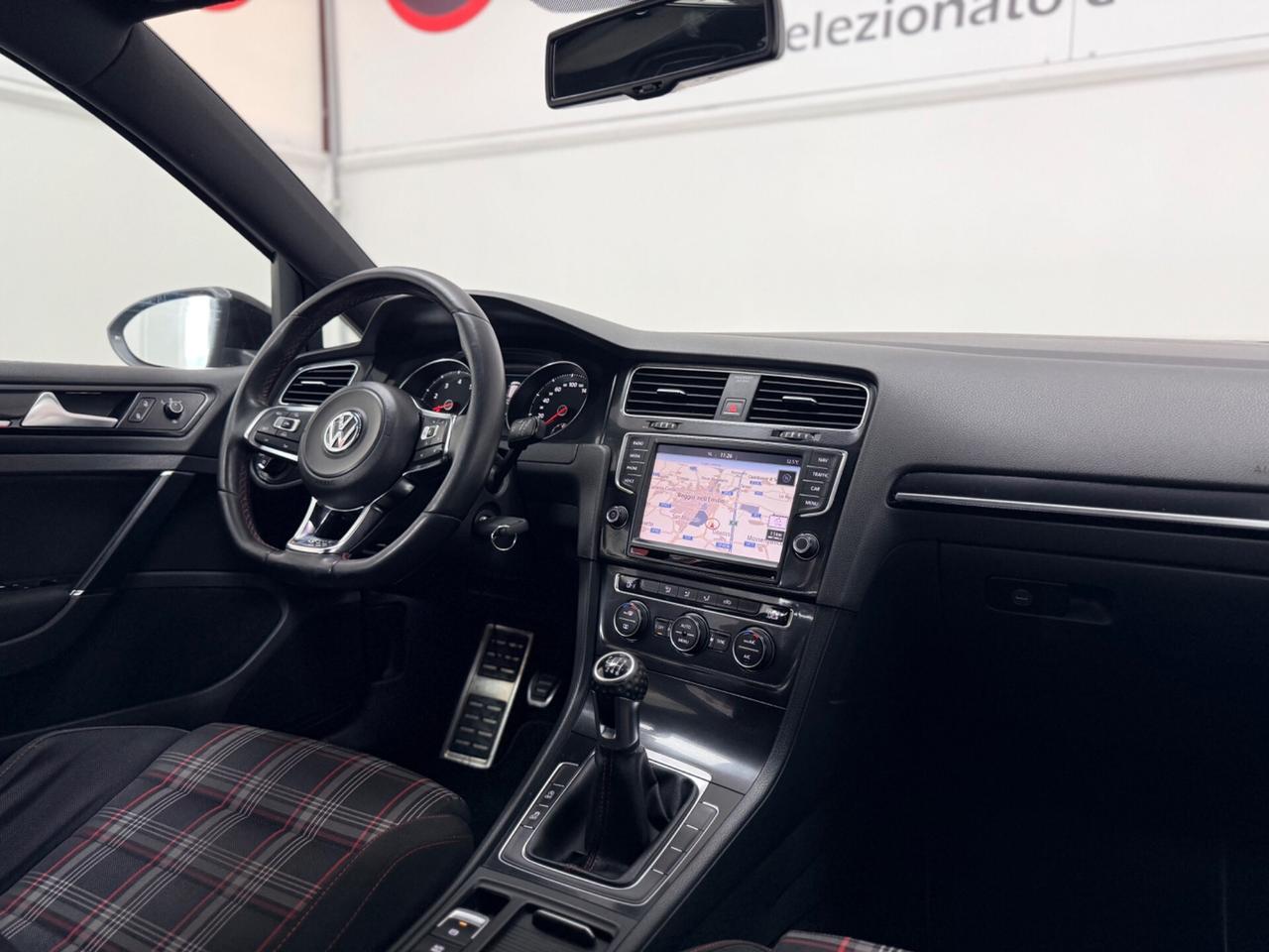 Volkswagen Golf GTI Performance 2.0 TSI 230cv 5p. 4 Free BMT 01/2015