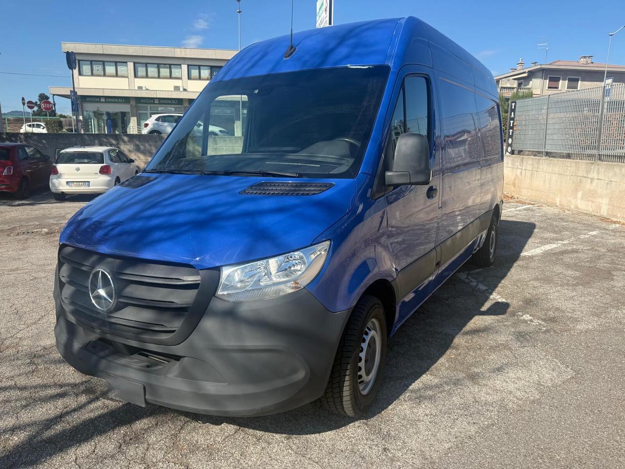 Mercedes Benz