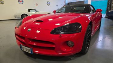 Dodge Viper SRT 10 2004