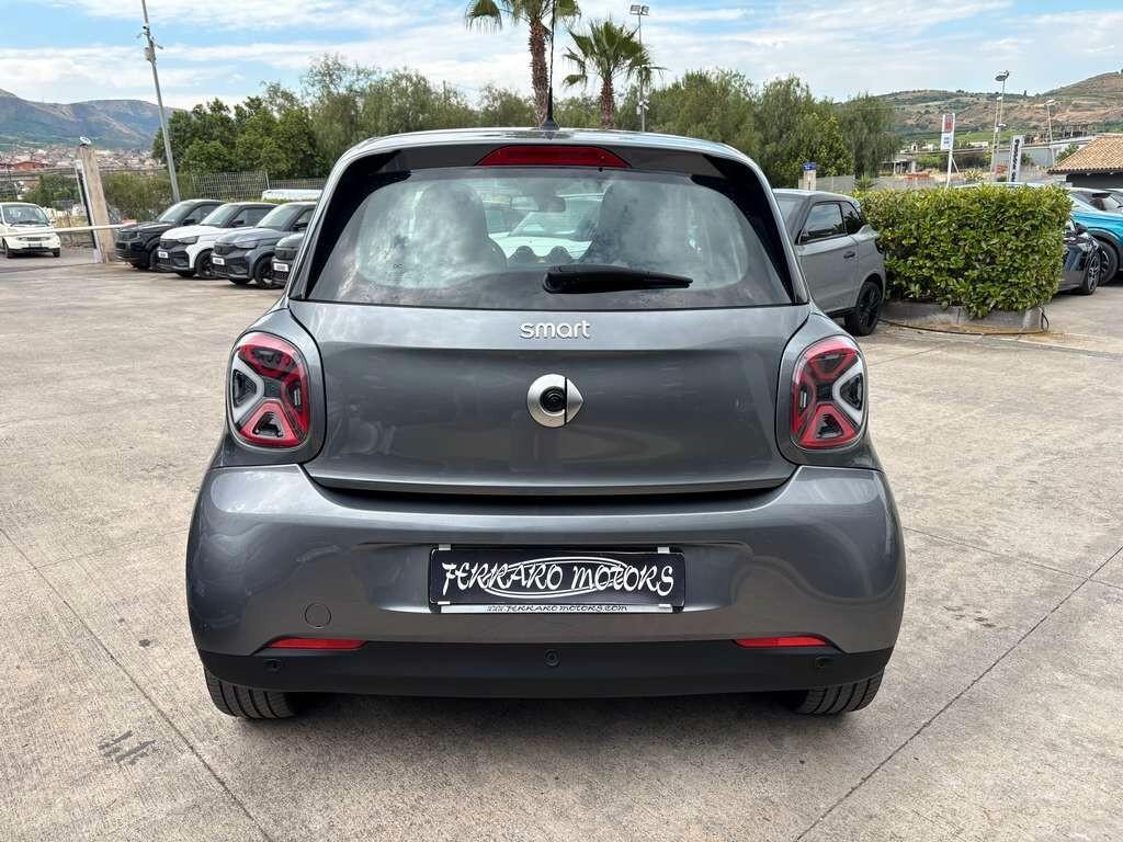 Smart ForFour EQ Prime 2021 / km 23.000 Tua a solo 129 Euro al mese