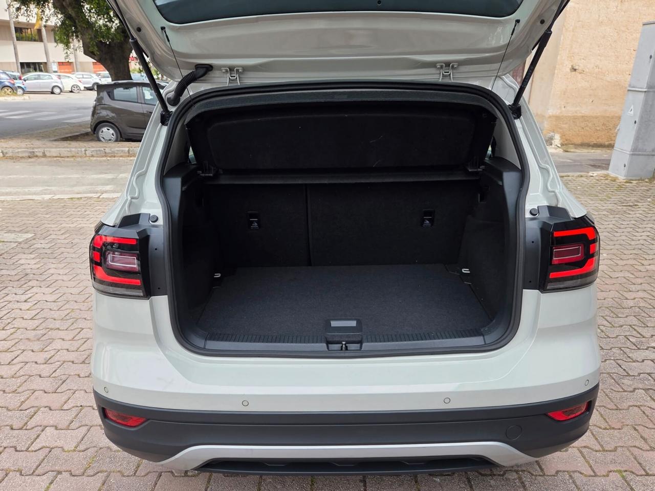 Volkswagen T-Cross 1.0 TSI STYLE BMT