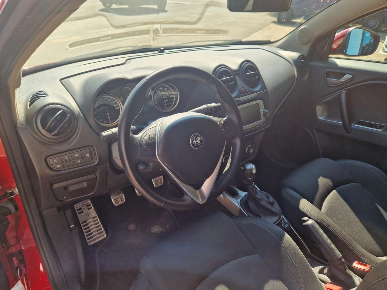 Alfa Romeo MiTo 1.4 Super 78cv / 35.000km!!!