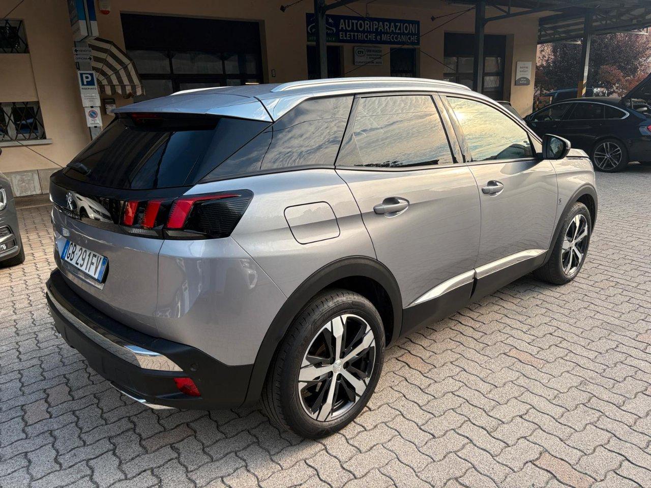 Peugeot 3008 3008 1.5 bluehdi Allure s&s 130cv eat8 OK NEOPATENTATO