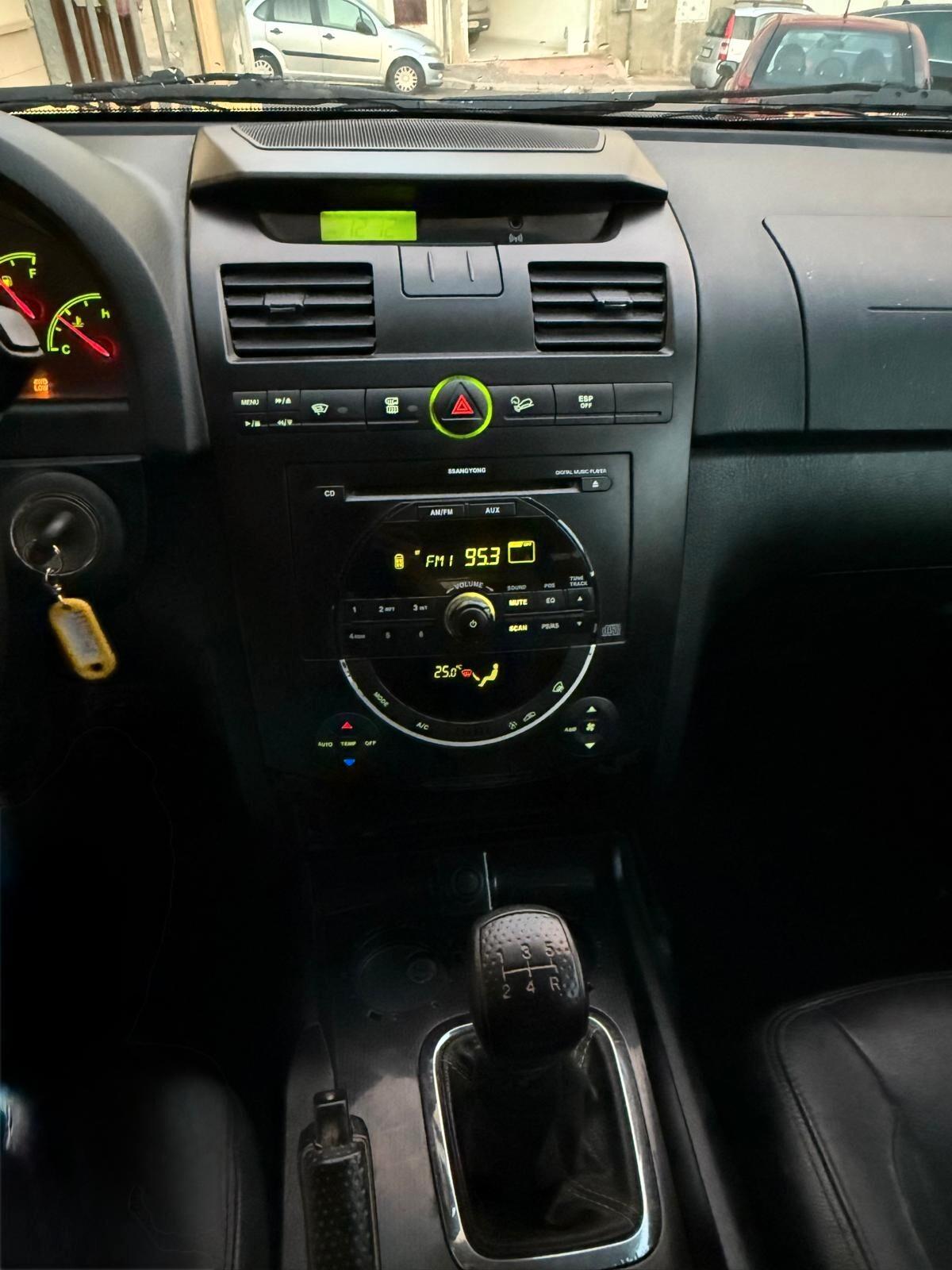 Ssangyong REXTON II 2.7 5 POSTI AUTOCARRO