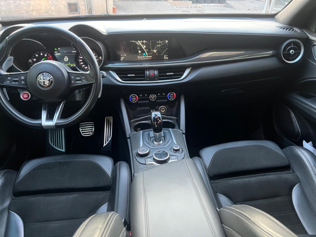 Alfa Romeo Stelvio 2.9 Bi-Turbo V6 510 CV AT8 Quadrifoglio