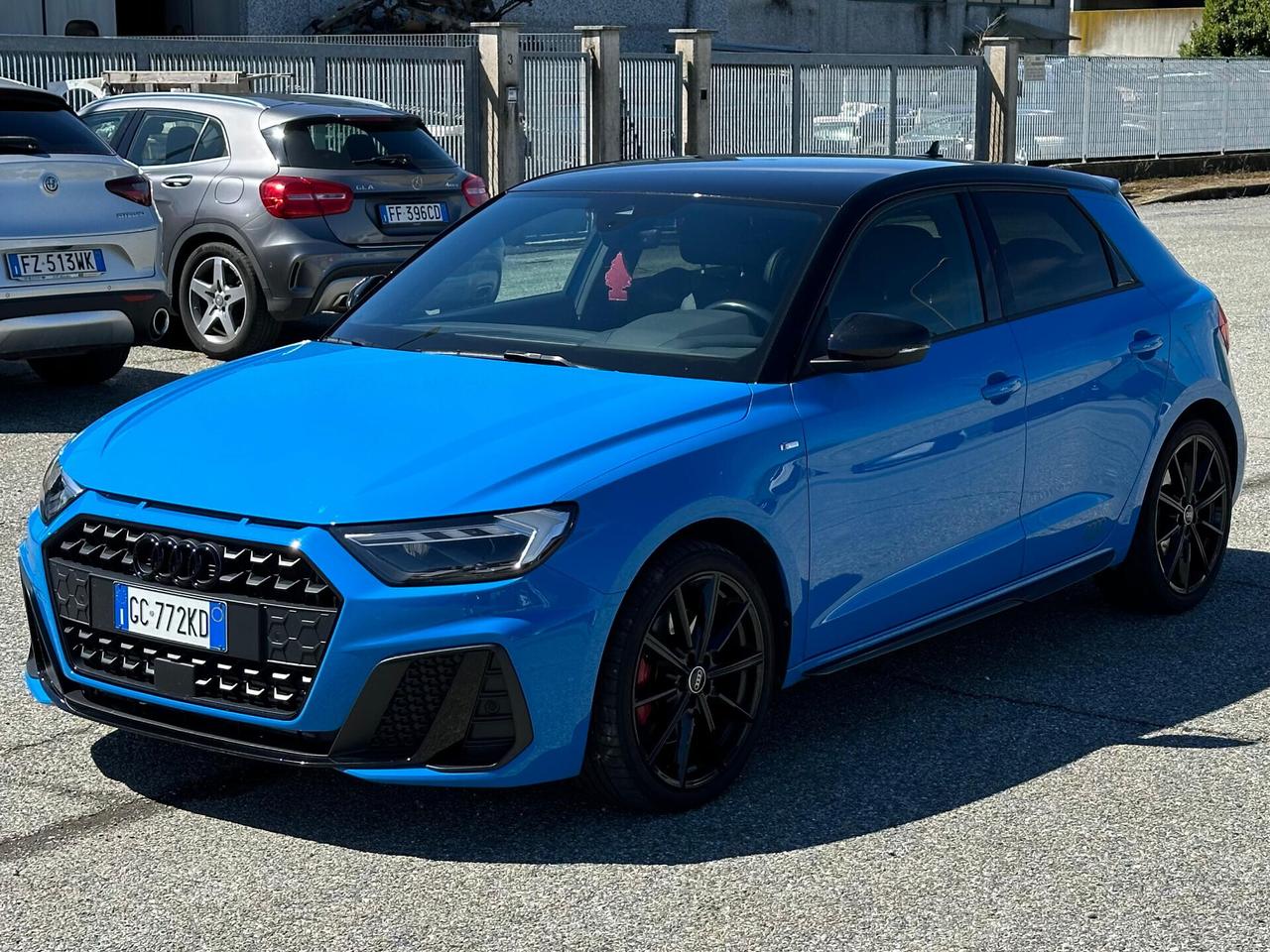 Audi A1 SPB 40 TFSI 200cv S-LINE IDENTITY BLACK