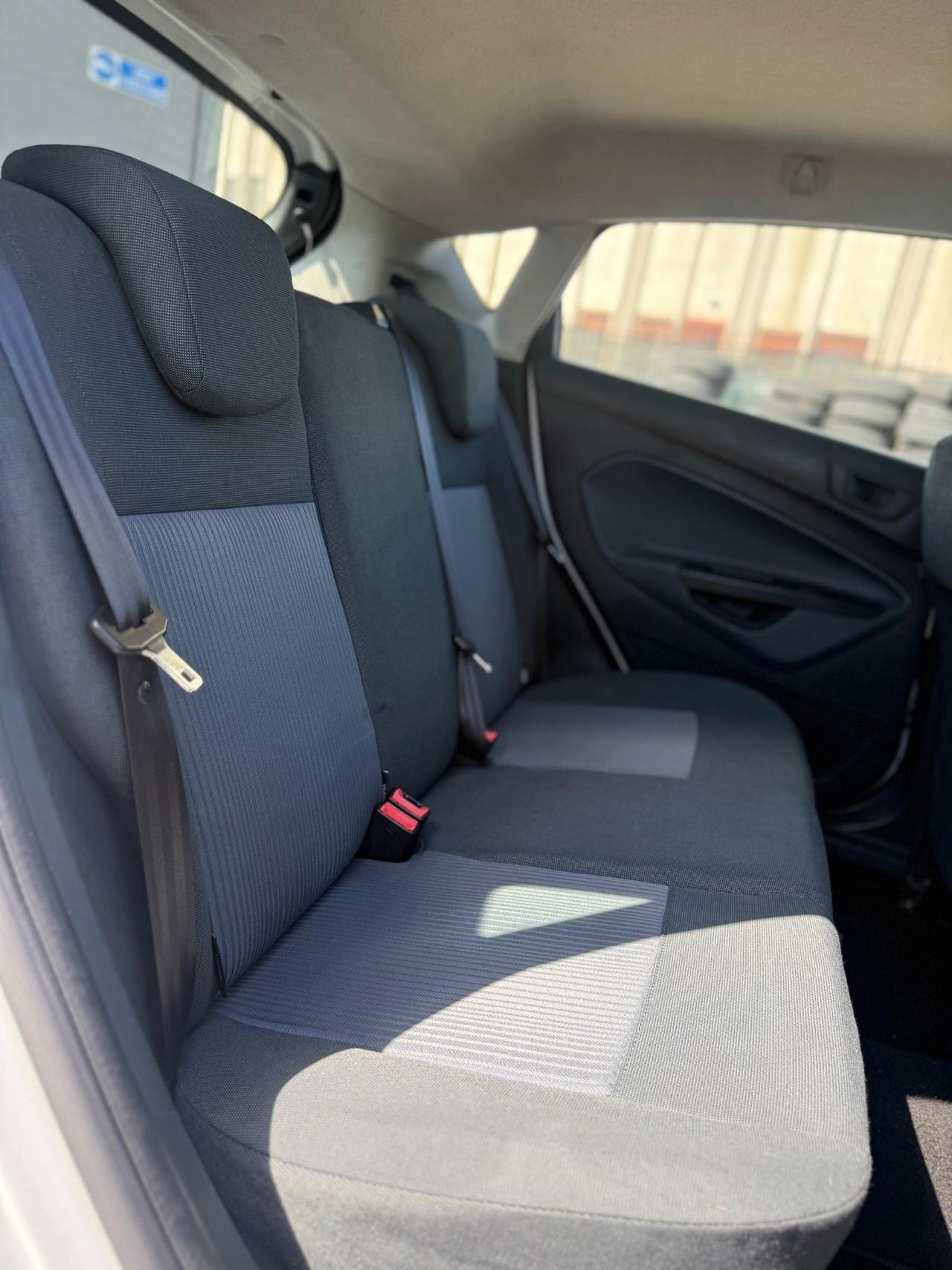 Ford Fiesta Titanium 1.2 benz gpl km 165.000 anno 2011