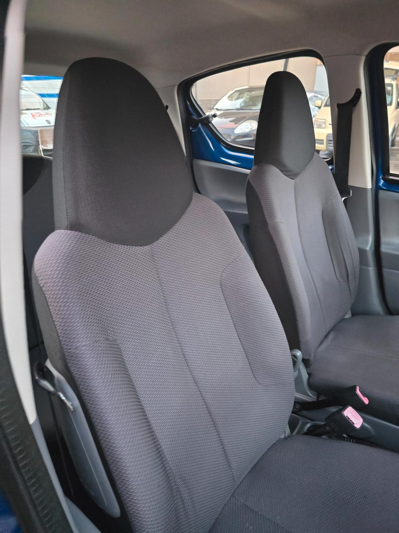 Toyota Aygo 1.0 12V VVT-i 5 porte Sound AUTOMATICA