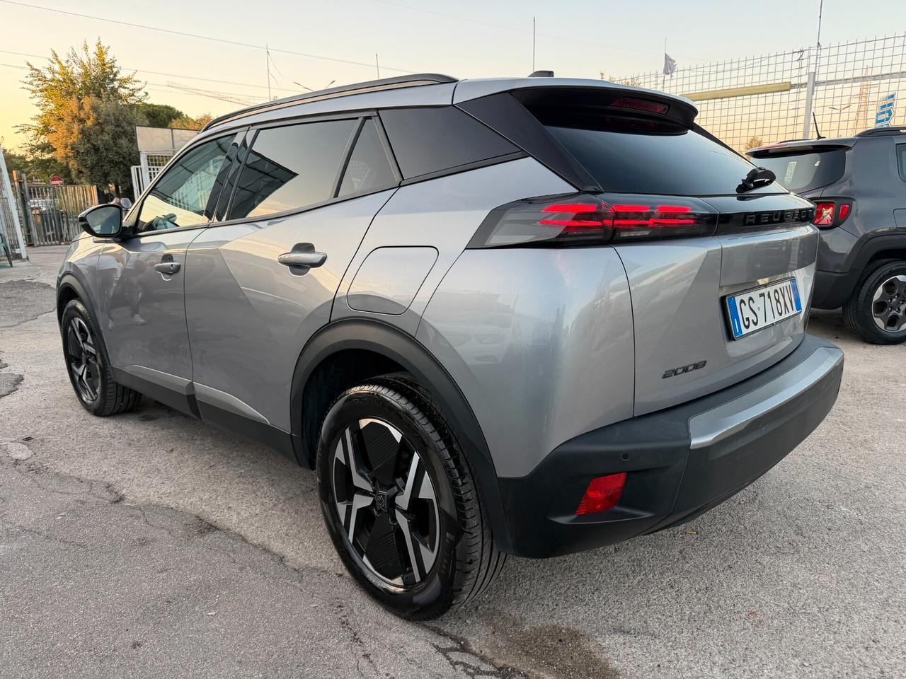 Peugeot 2008 PureTech 100 S&S Allure
