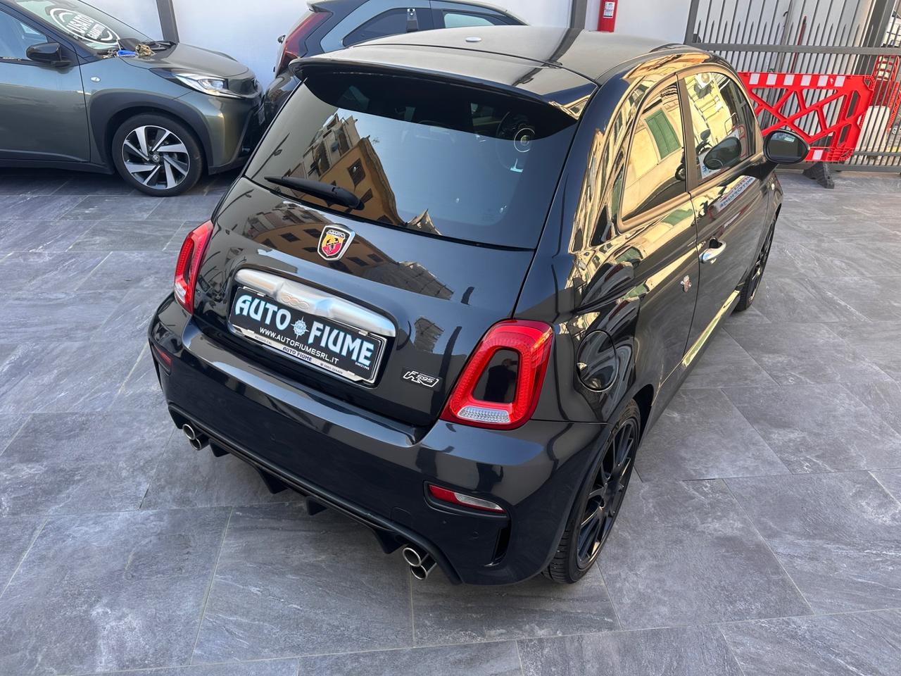 Abarth 595 1.4 Turbo T-Jet 165 CV