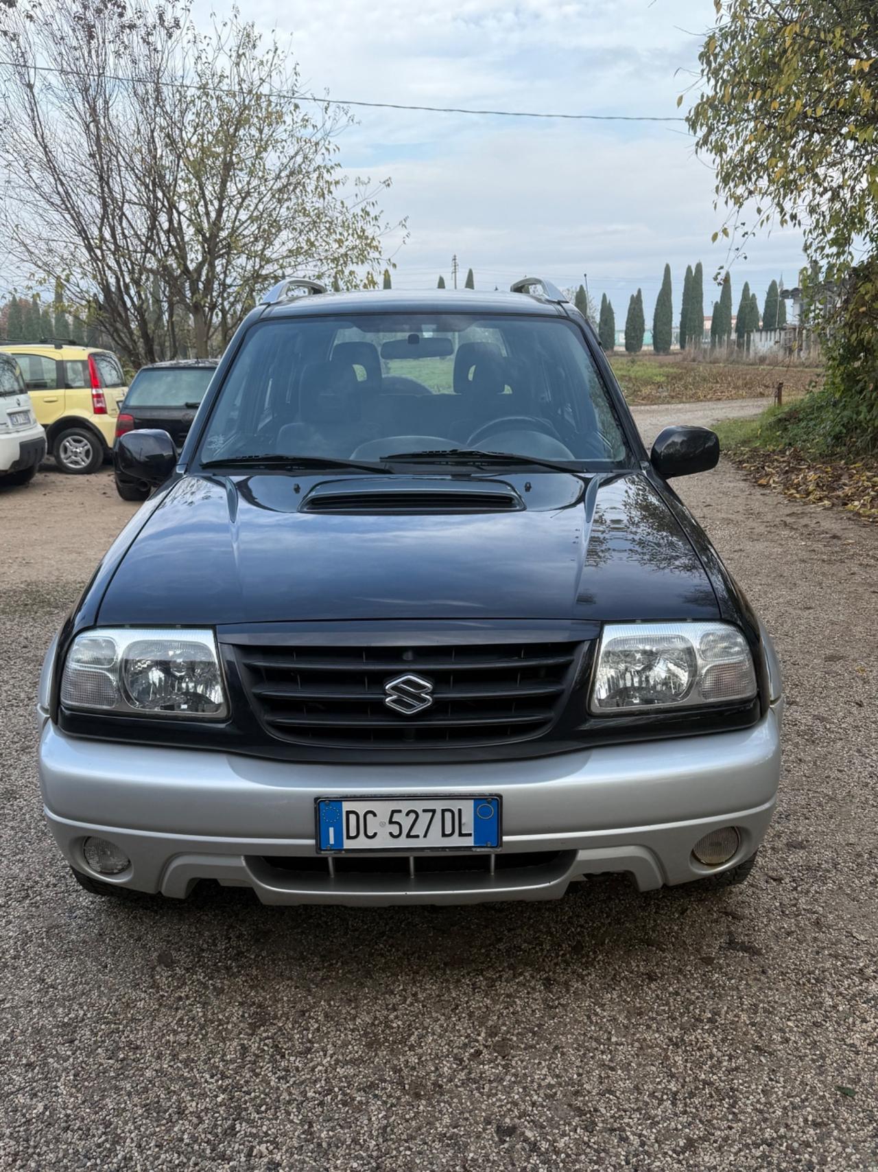 Suzuki Grand Vitara gancio traino