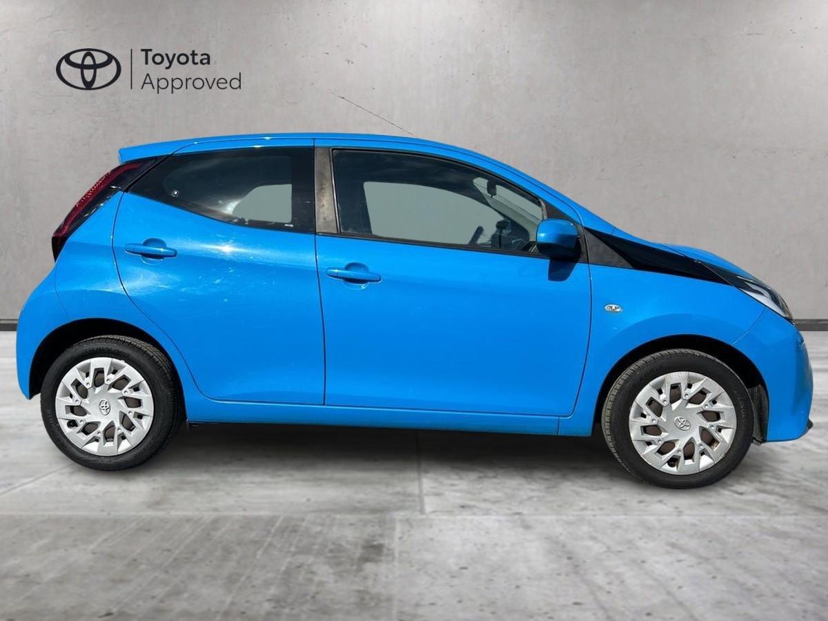 TOYOTA Aygo 2ª serie - Aygo 1.0 VVT-i 72 CV 5 porte x-cool