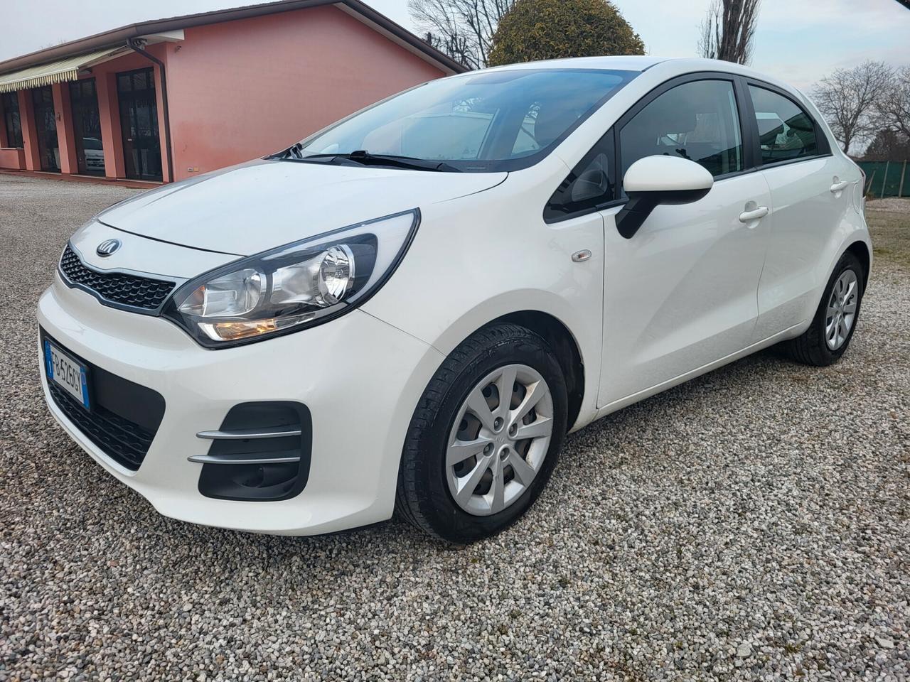 Kia Rio 1.1 CRDi 5p. Cool