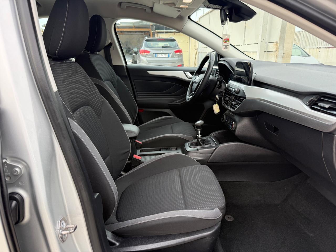 Ford Focus 1.5 TDCi 95 CV Titanium