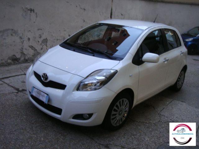 TOYOTA - Yaris - 1.3 5p. M-MT Sol
