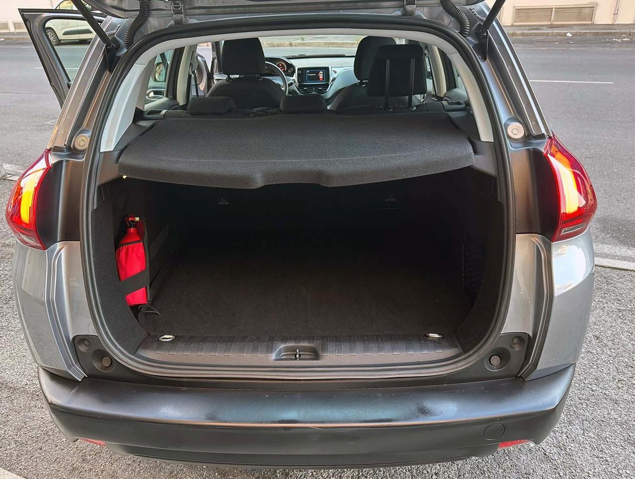 Peugeot 2008 PureTech 82 CV Unico Proprietario