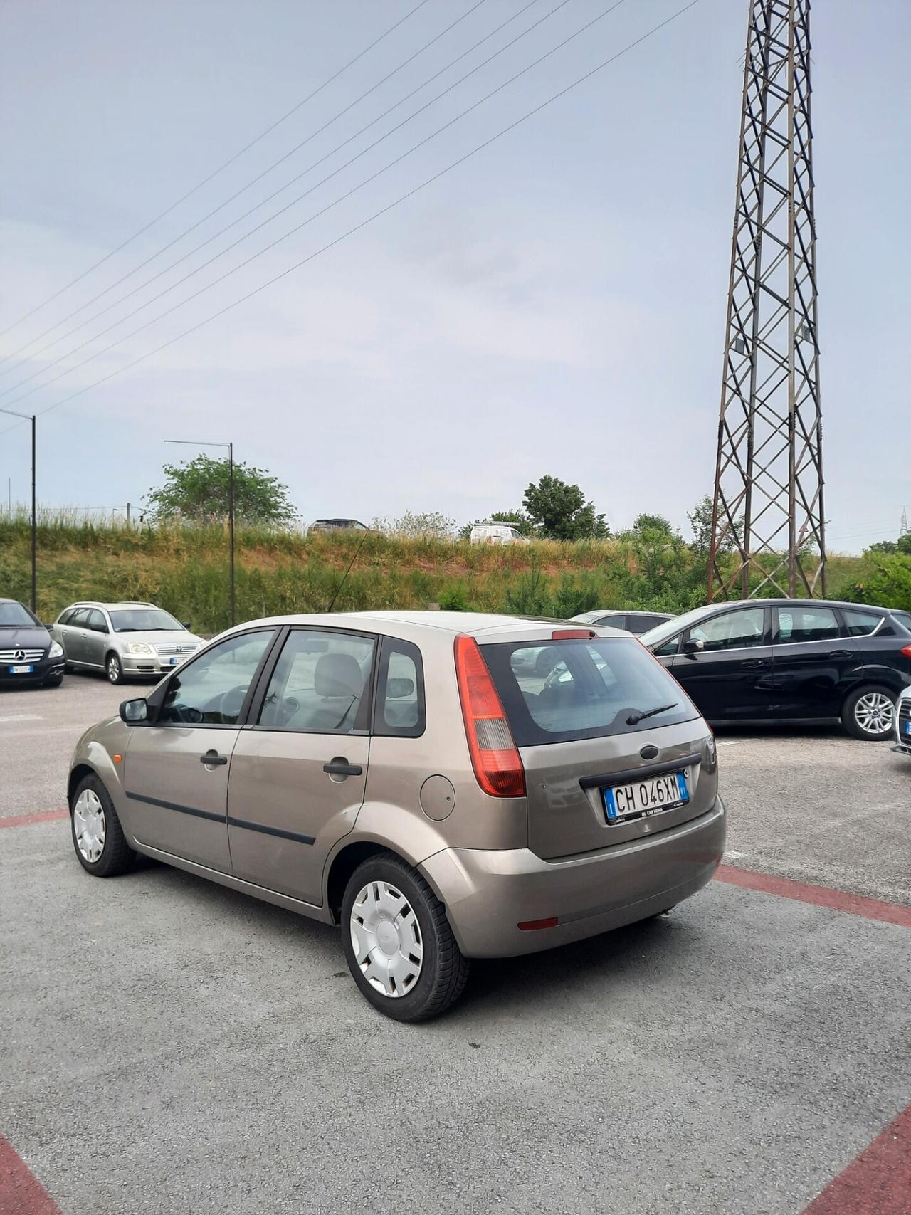 Ford Fiesta 1.2 16V 5p. Ambiente OK NEOPATENTATI
