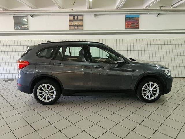 BMW X1 18 d Business sDrive