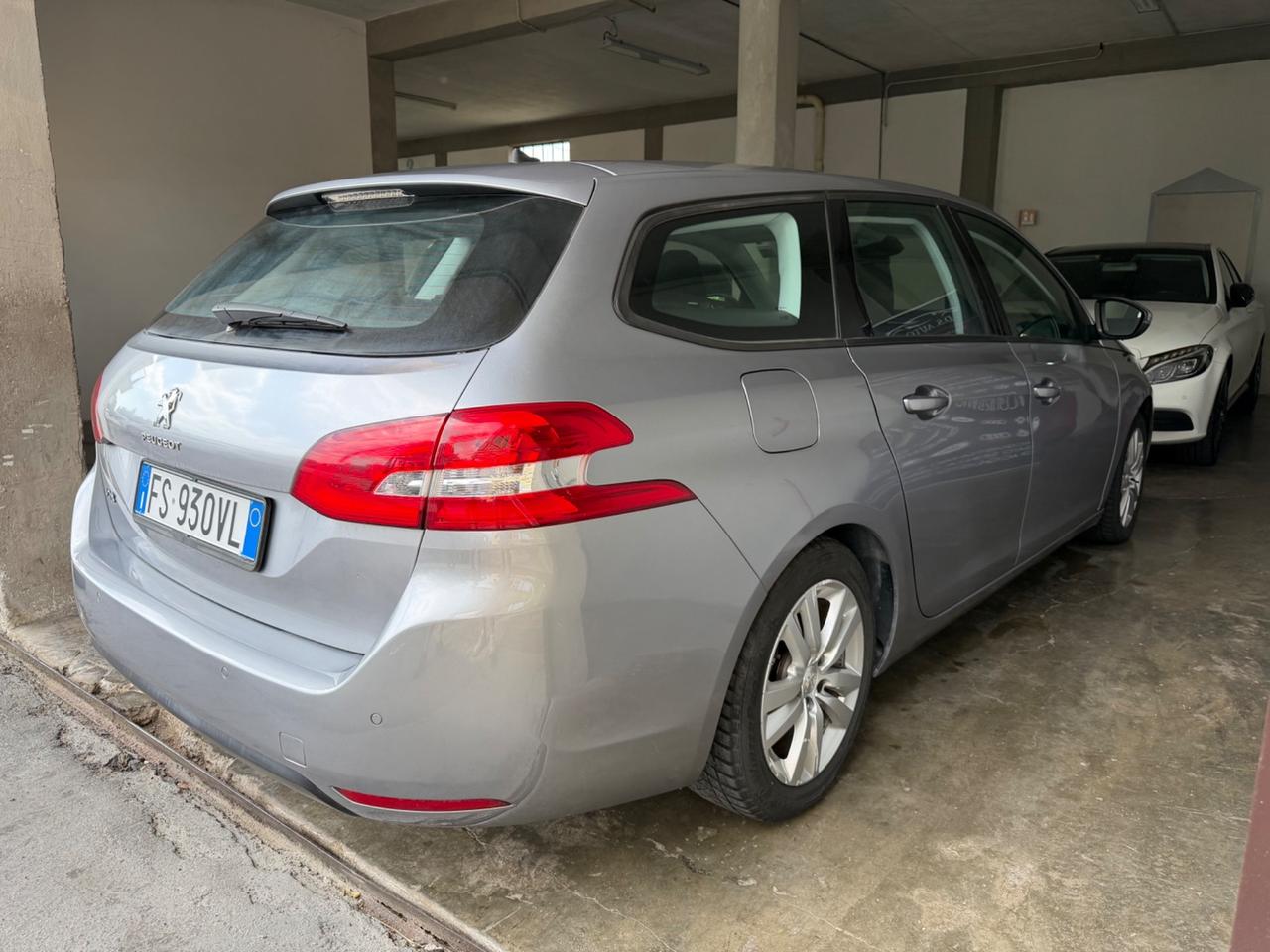 Peugeot 308 BlueHDi 130 S&S SW Active