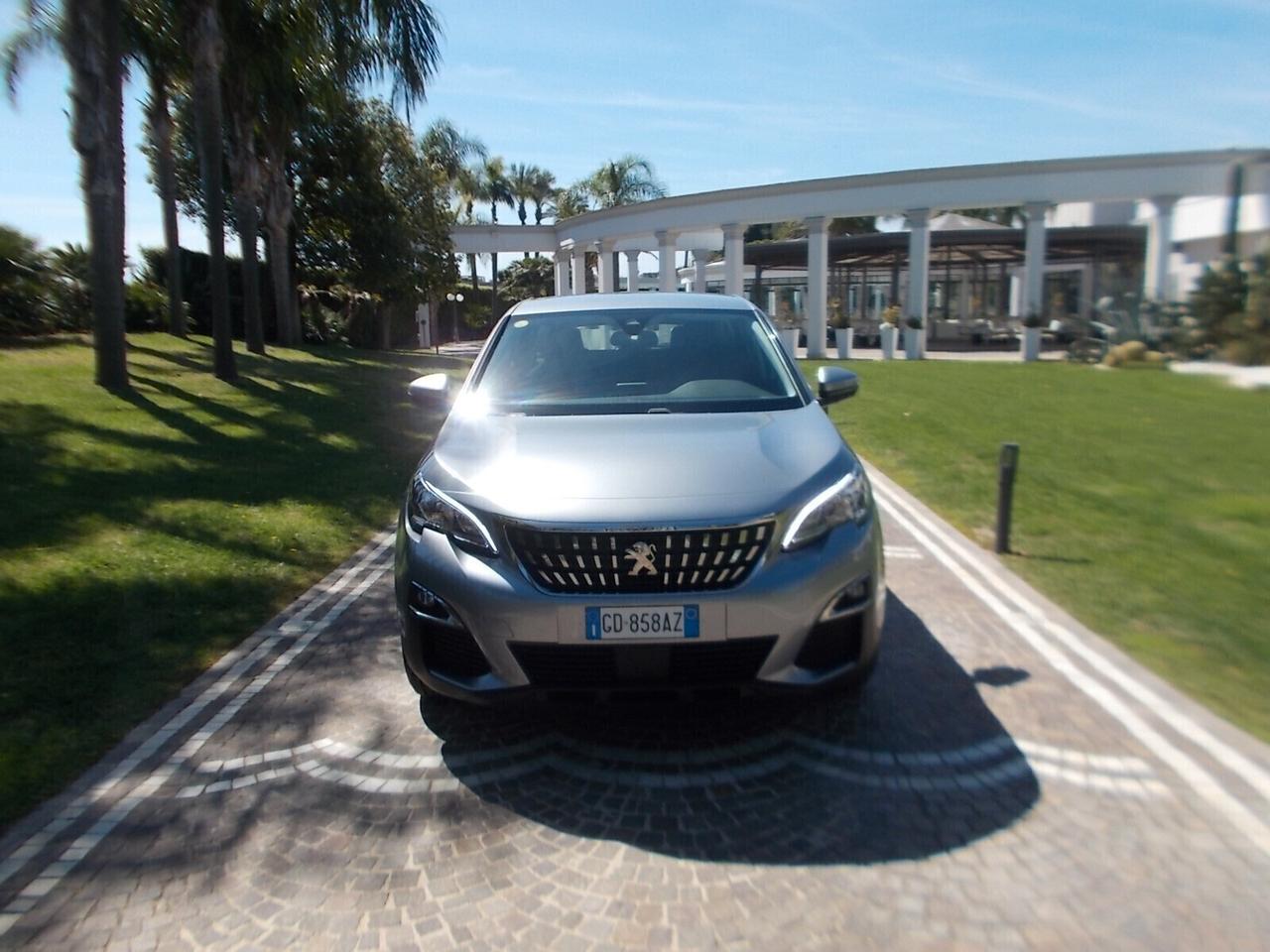 Peugeot 3008 1.5 BlueHDi Eat8 130cv come NUOVA