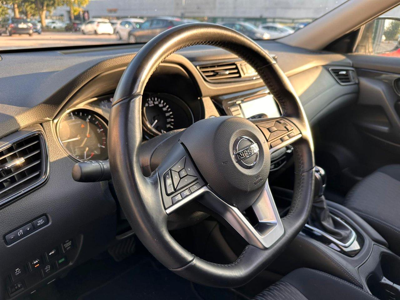 Nissan X-Trail 1.7 dci N-Connecta 4wd x-tronic 7 POSTI !!