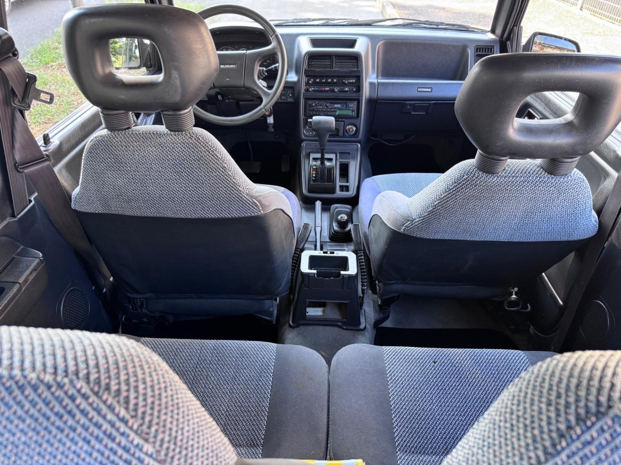 Suzuki Vitara 4X4 1.6 benzina automatica garanzia 12 m