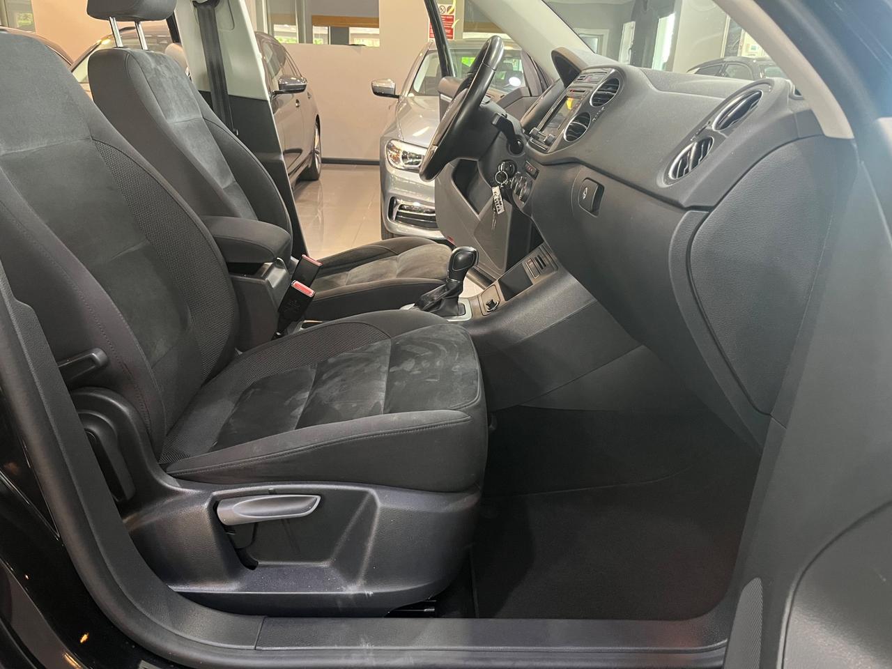 Volkswagen Tiguan AUTOMATICO 4X4 !!