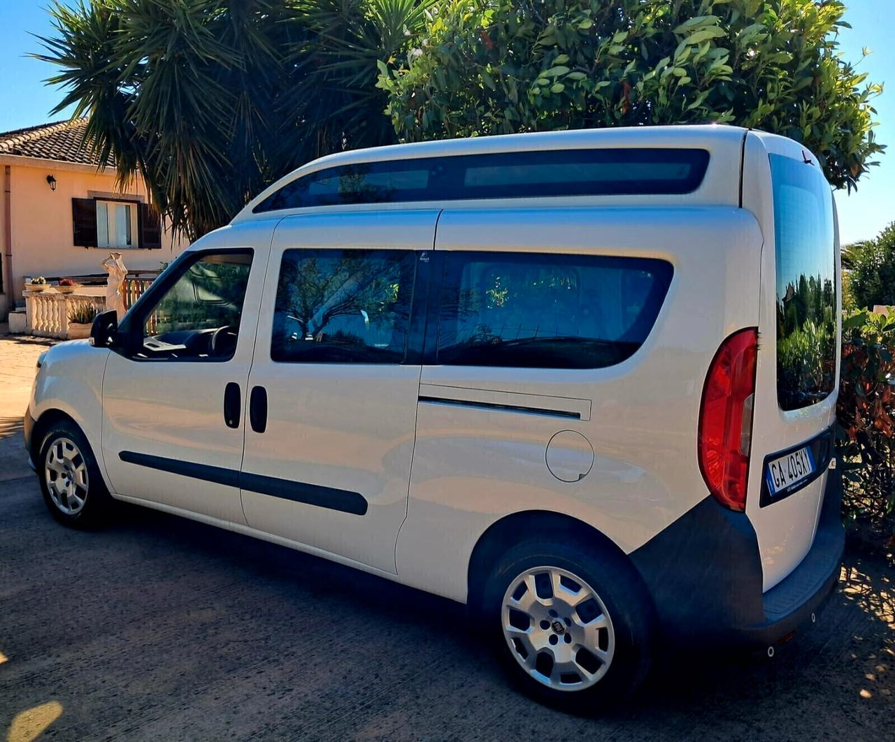 Fiat Doblo MAXI EURO6 TRASPORTO DISABILI TETTO ALTO