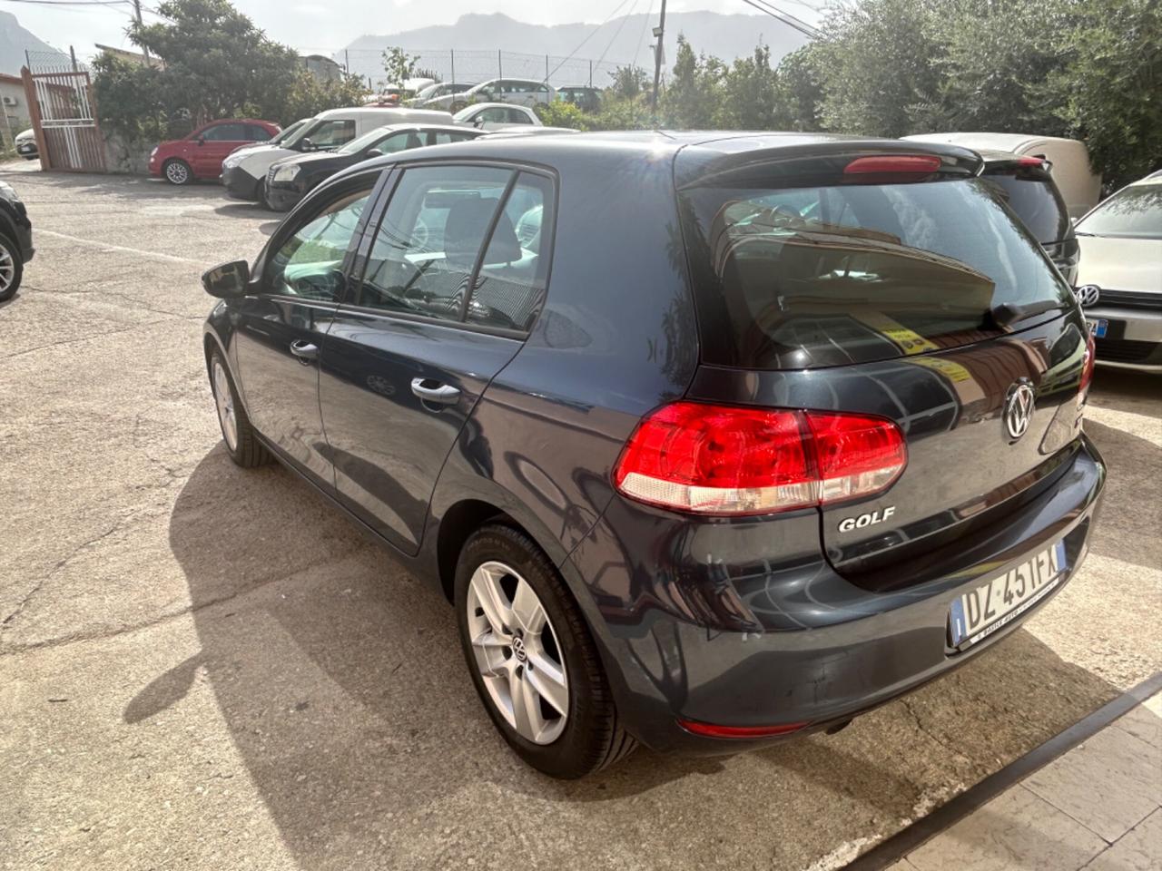 Volkswagen Golf 1.6 TDI DPF 5p. Comf. BlueM. Tech.