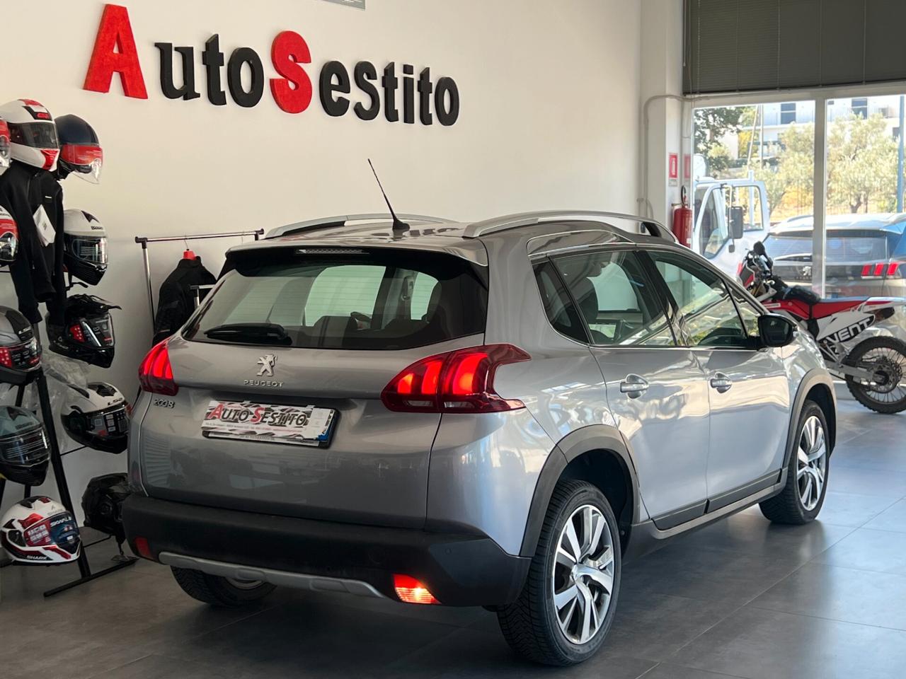 Peugeot 2008 BlueHDi 100 S&S Allure