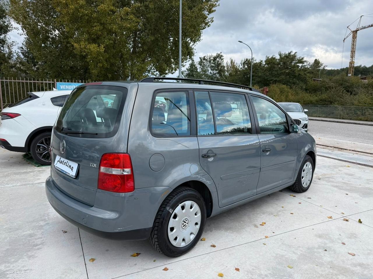 Volkswagen Touran 1.9 TDI 105CV -7 POSTI- UNICOP