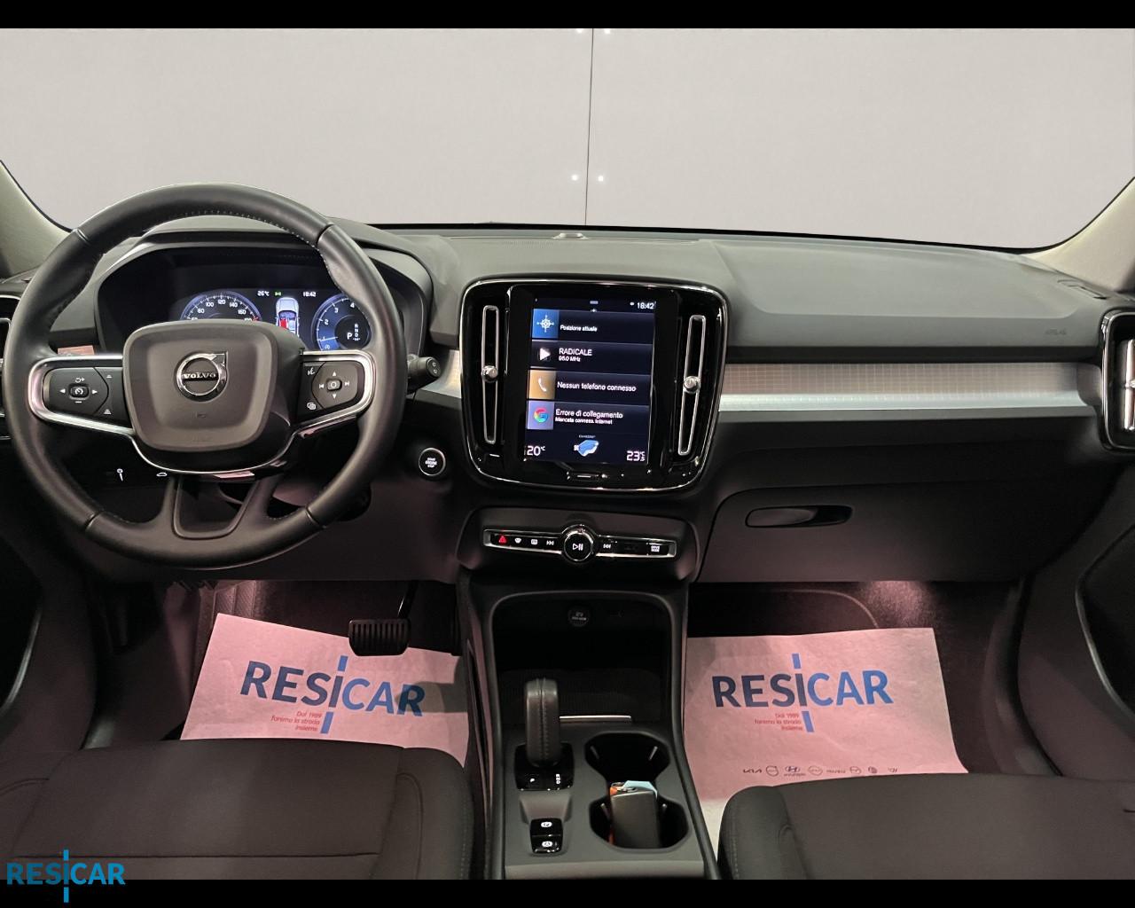 VOLVO XC40 1.5 t2 R-momentum geartronic my21