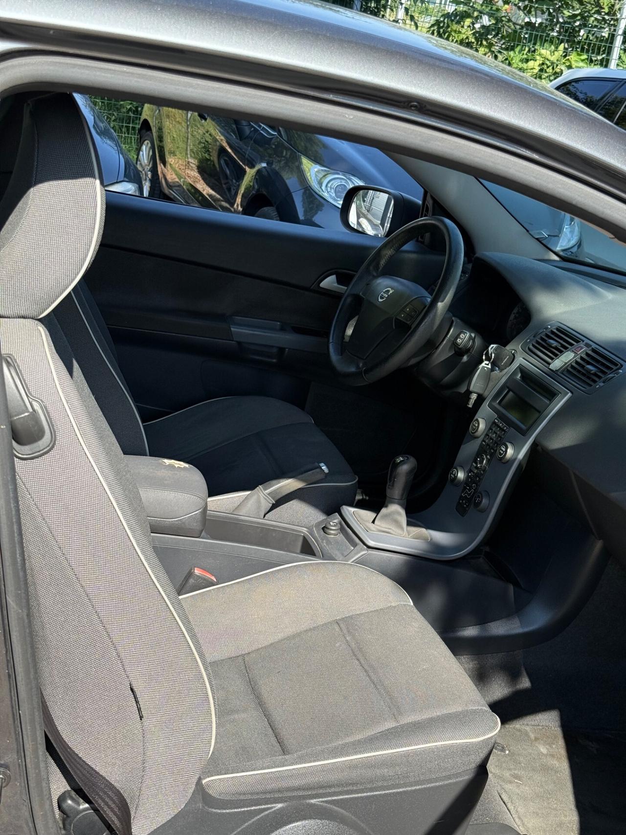 Volvo C30 1.6 D Momentum