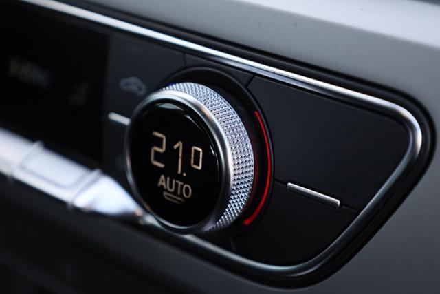 AUDI A4 Avant 35 TDI/163 CV MHEV S tronic Advanced