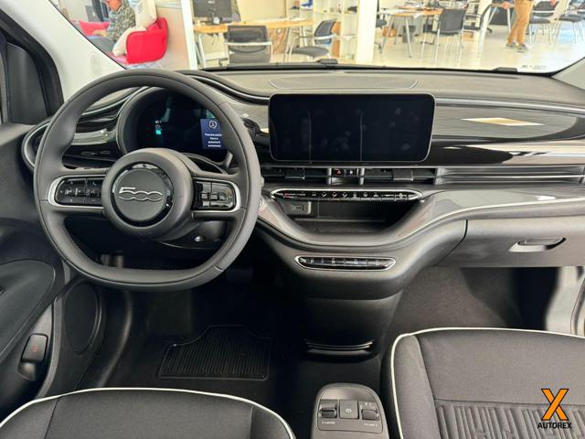 FIAT 500e Berlina 42 kWh