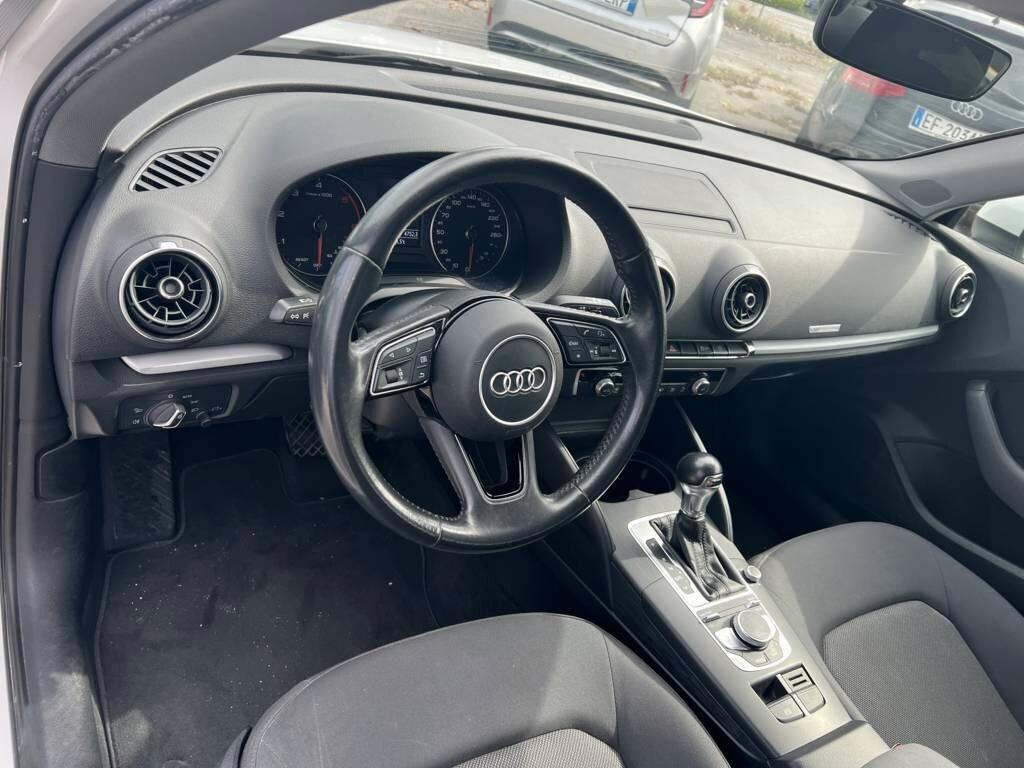 Audi A3 SPB 1.6 TDI 116 CV S tronic Design