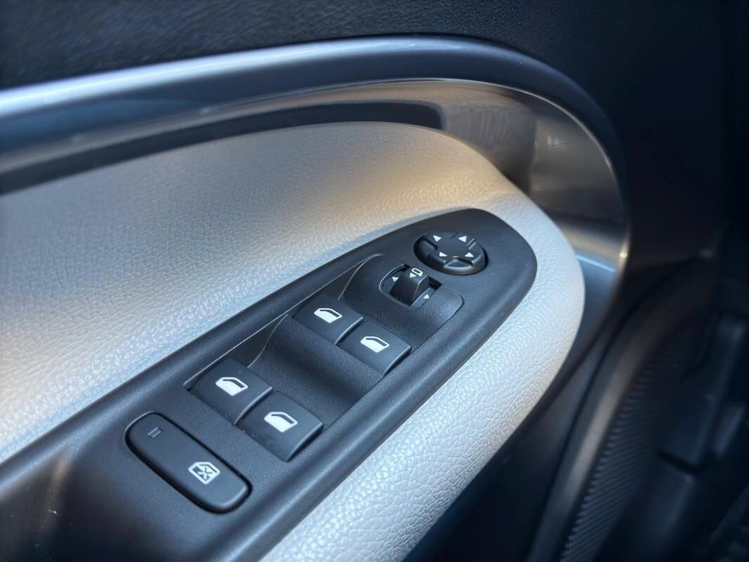 Fiat 600 1.2 hybrid La Prima 110cv auto Con NAVIGATORE