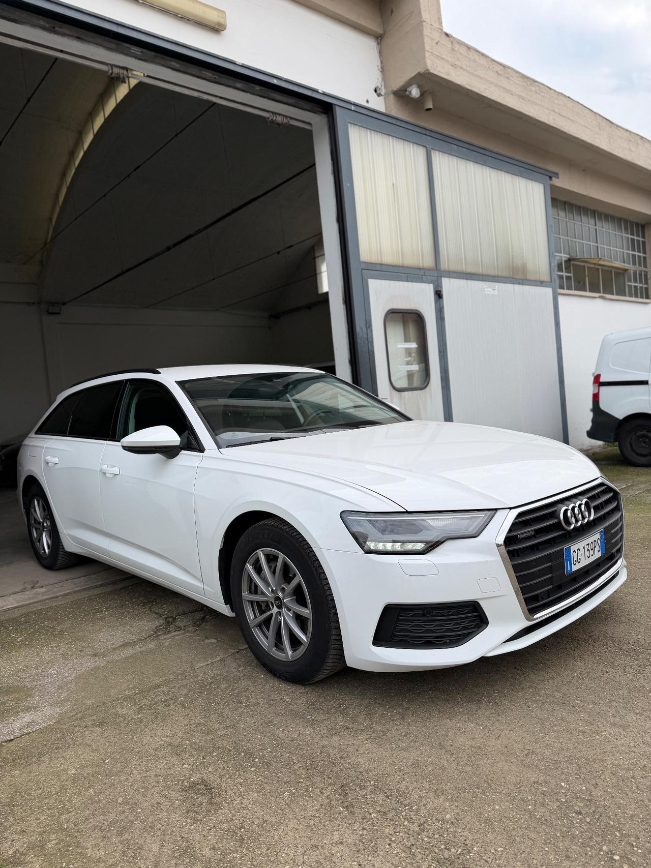 Audi A6 40 2.0 TDI quattro ultra S tronic Business Design