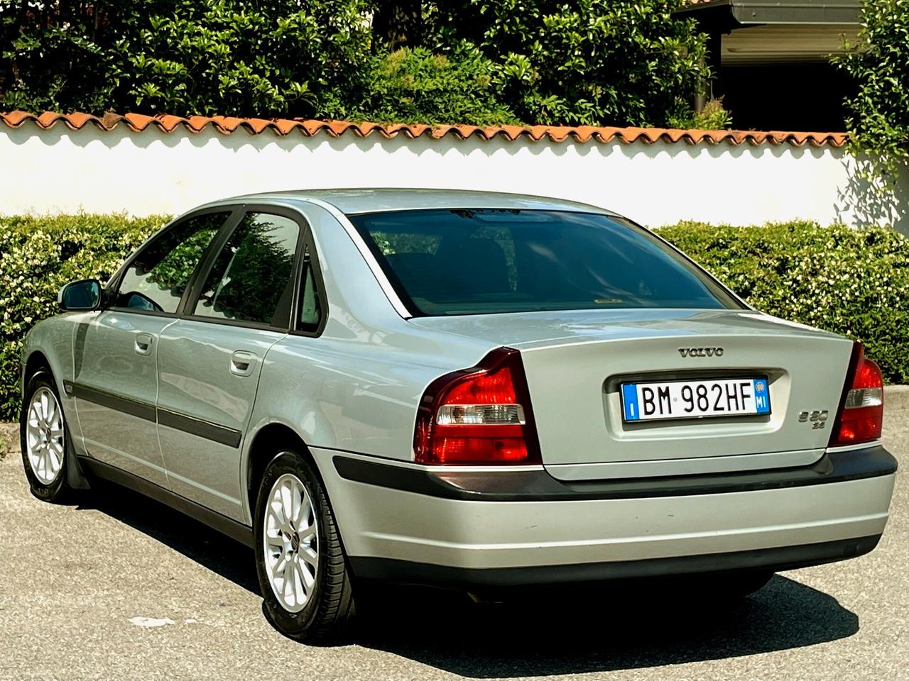 VOLVO S80 2.9 aut (benzina)-192000 km REALI-2000