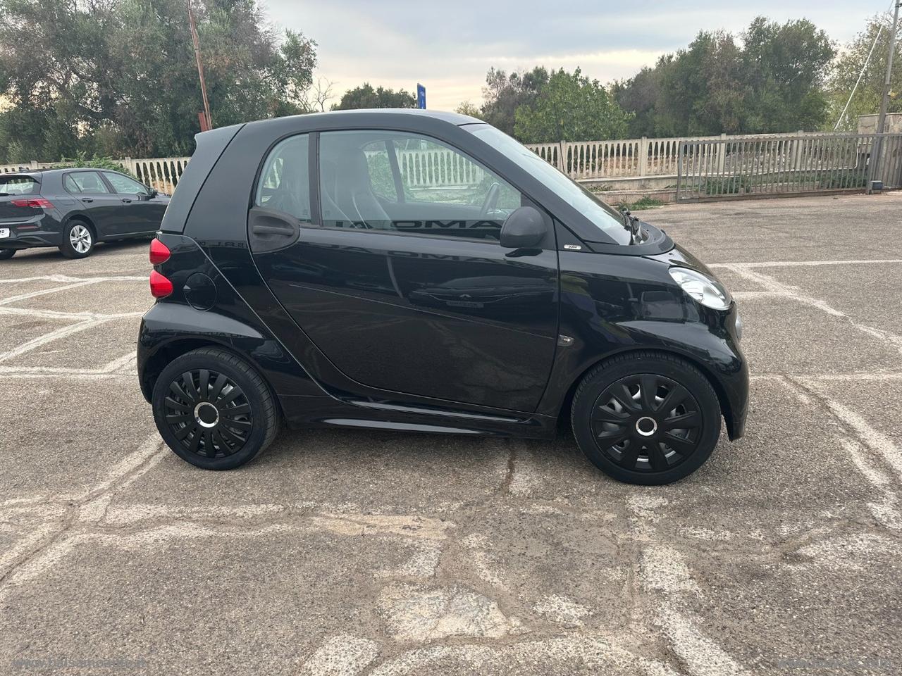 SMART fortwo 1000 52 kW MHD coupé Special One