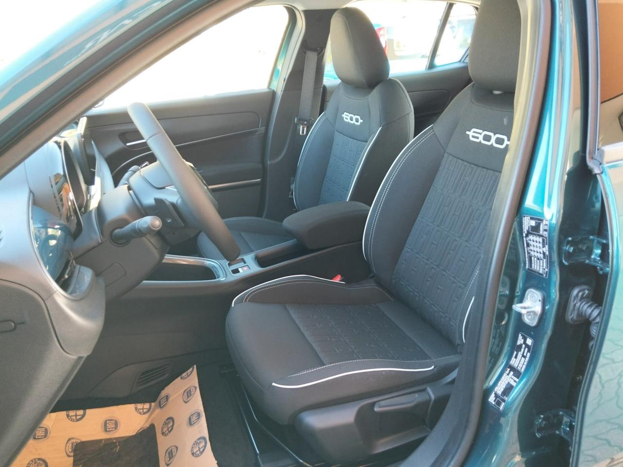 Fiat 600 Hybrid 110 CV DCT MHEV