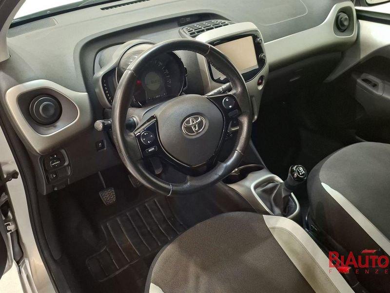 Toyota Aygo Aygo 5p 1.0 x-play my15
