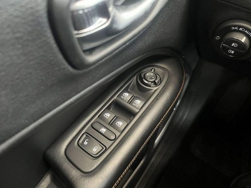 Jeep Compass Compass 1.3 turbo t4 Limited 2wd 150cv ddct my20